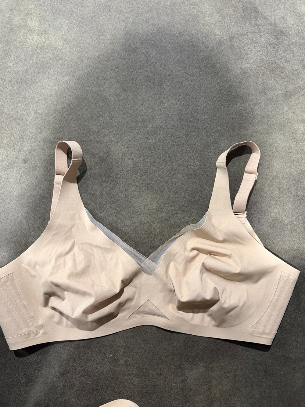 Honeylove Seamless Wireless Bra in Light Beige